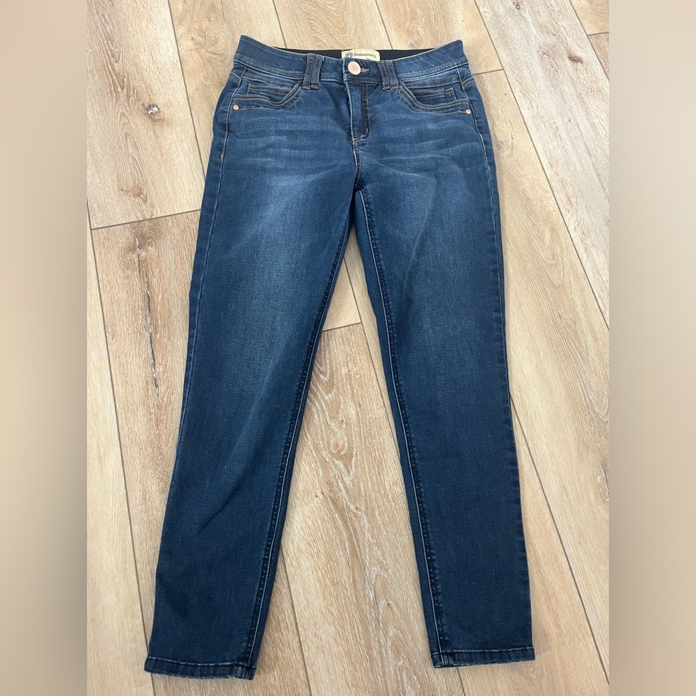 NWOT Size 6 Democracy Jeans